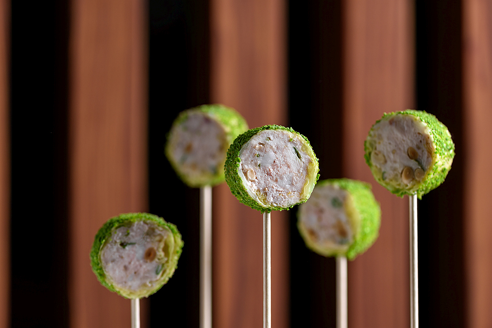 Canape-bacon-lollipop-TheKitchenCaters-Catering-Budapest