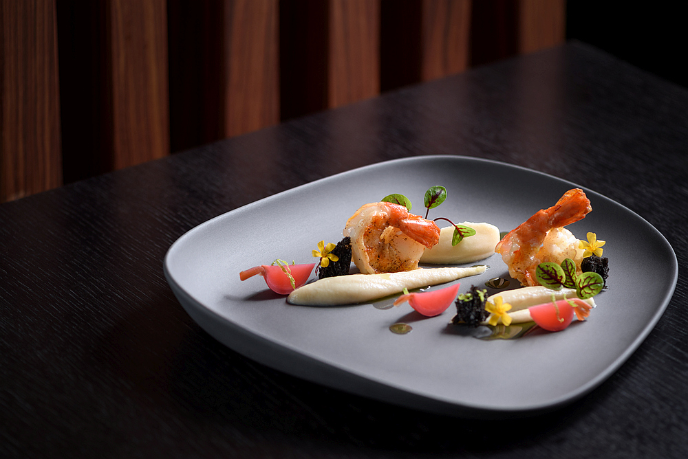 Warm-starter-tigerprawn-TheKitchenCaters-Catering-Budapest