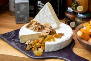 Cheese-station-TheKitchenCaters